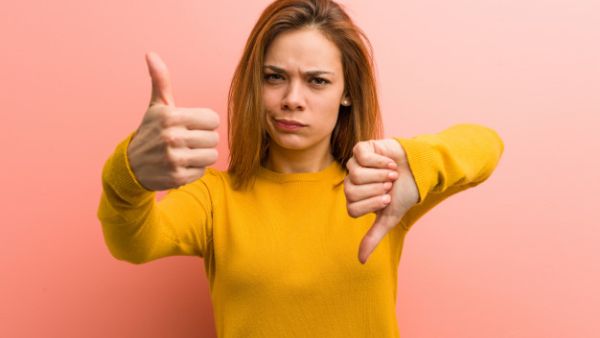 بده اصبعها أم