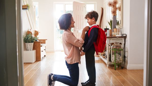 الأبناء ألاتكاليون يحتاجون دوماً إلى الآخرين لمعرفة تأثير أفعالهم
