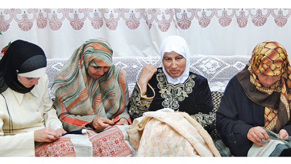 Embroidery has offered Palestinian women the much-needed opportunity to improve their lives. (Photos/Inaash.org) Embroidery has offered Palestinian women the much-needed opportunity to improve their lives. (Photos/Inaash.org)