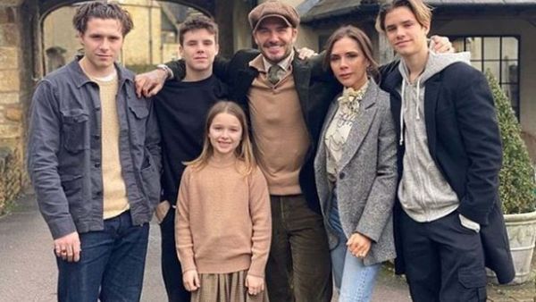 David and Victoria Beckham 'win battle with neighbour' (Twitter)