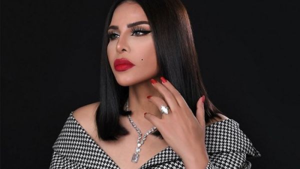  المطربة أحلام 