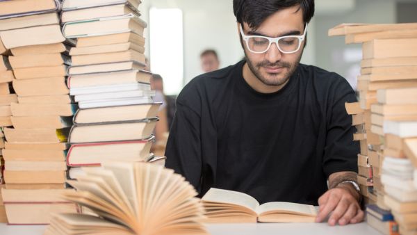 The 100 Moroccans we interviewed read 325 books. (Shutterstock/ File Photo)