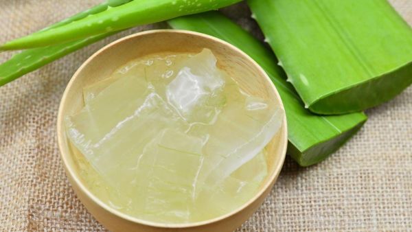 يمكنك التخلص من البقع الداكنة كالنمش والهالات السوداء