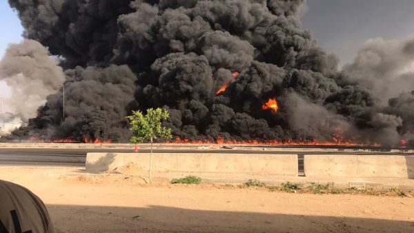 أسفر الحادث عن إصابة سبعة أشخاص حتى الآن، وتفحم 31 سيارة.