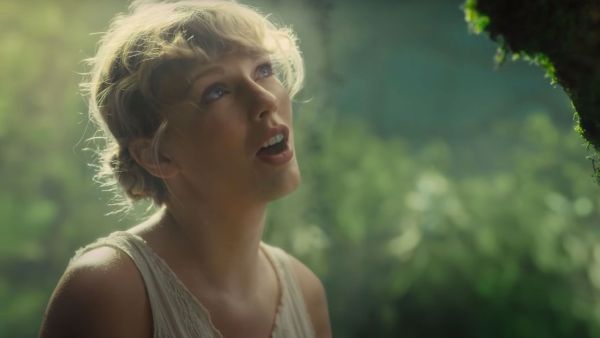 تايلور سويفت