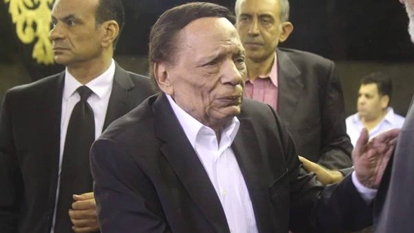 عادل إمام وعدد من النجوم ينعون وفاة الفنانة رجاء الجداوي
