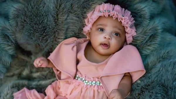 Usain Bolt named his daughter Olympia Lightning Bolt  (Twitter)