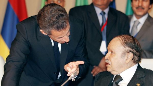 "بوتفليقة كان يرفض أن نتناقش وجها لوجه، بل جنبا إلى جنب"