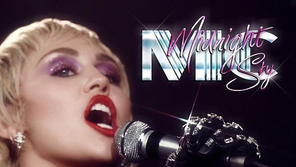 Miley Cyrus (Twitter)