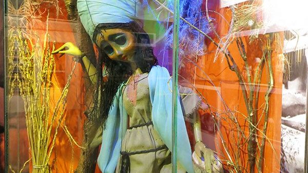 Rihana displayed during Nagy Shaker retrospective at the Gezira art center, 2016 (Photo: Soha Elsirgany/english.ahram.org.eg) 