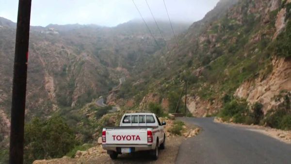 جبال العبادل في شرق محافظة العارضة