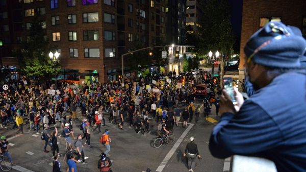 احتجاجات في بورتلاند