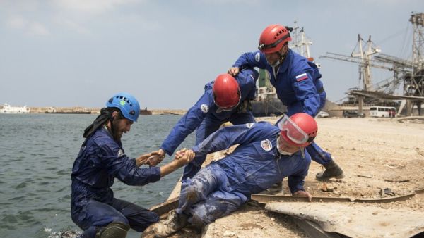 فريق "مركز الإنقاذ" الروسي وصل إلى بيروت في 5 أغسطس