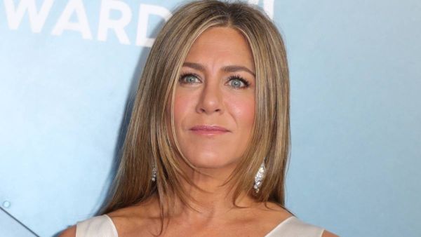 جينيفر انيستون