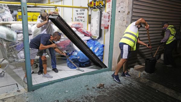  At least two people were wounded in Israel by rocket fire from Hamas-controlled Gaza, emergency services said, as Israel signed normalisation deals with Bahrain and the UAE. JACK GUEZ / AFP