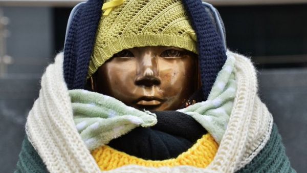 "Comfort woman" statue in Berlin (Twitter)