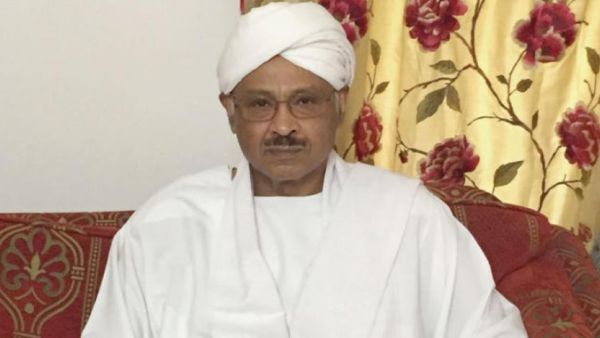 رئيس حزب “الأمة” مبارك الفاضل