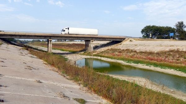 أوكرانيا كانت توفر ما يصل إلى 85٪ من احتياجات "القرم" من المياه العذبة 