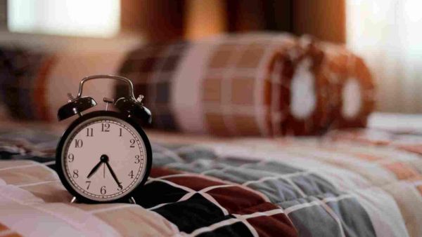 التوقيت الشتوي يعطي وقتا كافيا للصقيع على الطرقات ليذوب تحت أشعة الشمس