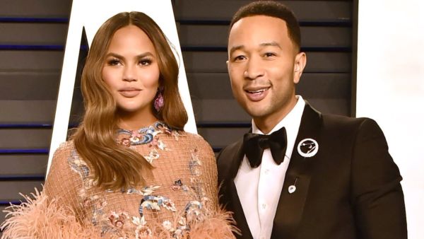 جون ليجند وكريسي تيغان