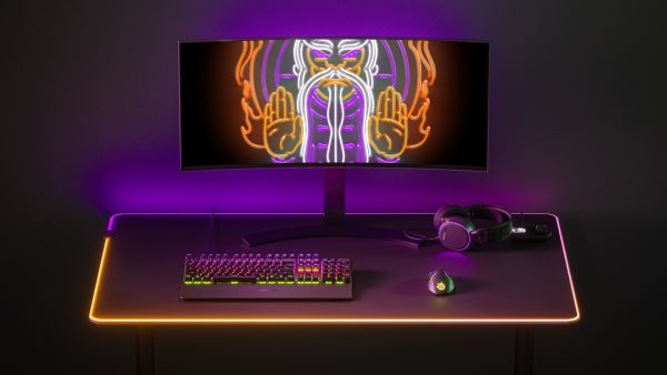 SteelSeries Launches New Desktop-Sized QcK Mousepads