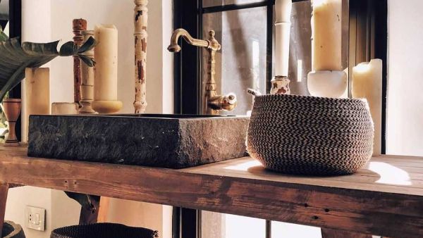 Achievement unlocked: Tayet's made it to Mohamed Badie's! (Instagram)