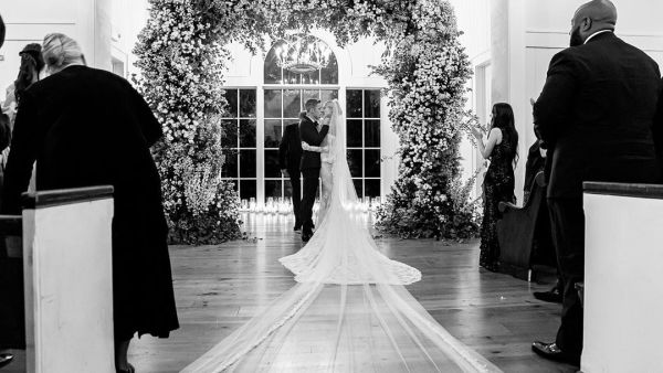 She wrote: "1 year ago we had the best wedding. Wish I could live this day over and over (sic)". (Instagram)