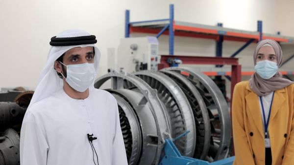 جامعة أبوظبي توظف أحدث تقنيات الواقع الافتراضي والواقع المعزز  لتمكين الطلبة من إتمام التطبيق العملي في مختبراتها عن بعد