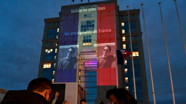 Muslims vs France: What if Views of Both Sides On Each Other Are Extreme?
