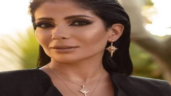منى زكي