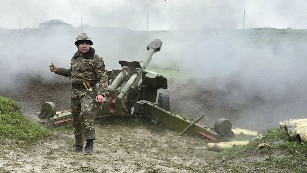 قصف مدفعي في إقليم قره باغ