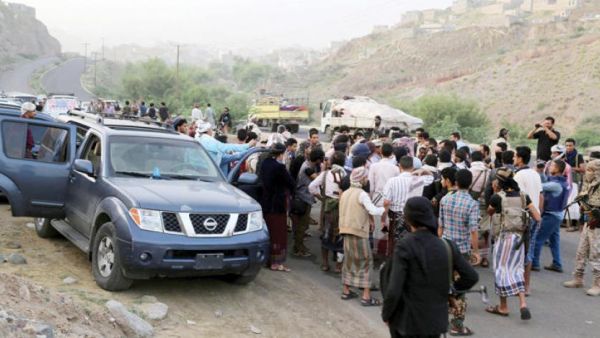 يومي الخميس والجمعة، أطلقت الحكومة وجماعة “الحوثي” في اليمن، سراح 1061 أسيرا