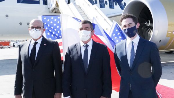 الطرفين سيطبقان نظام التأشيرة الإلكترونية في الأول من ديسمبر على مواطنيهما للسفر بحرية بين البلدين