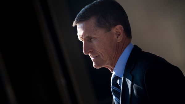 Gen. Michael Flynn, former national security adviser to U.S. President Donald Trump, leaves a federal court in Washington, Dec. 1, 2017. (AFP Photo)