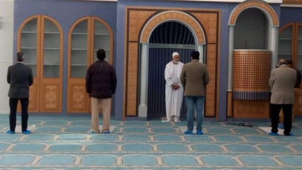 The first official mosque in Athens has had its opening continuously delayed (Twitter)
