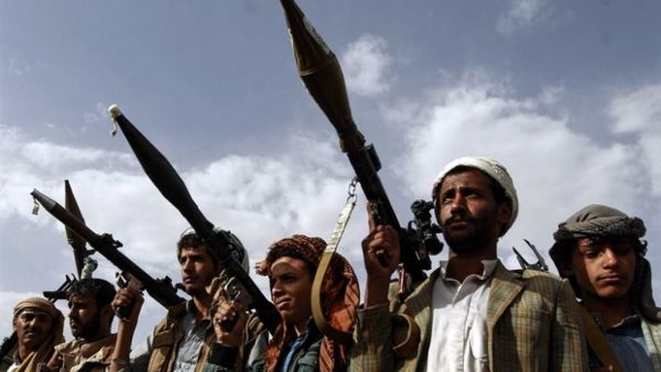 Houthi rebels gather on the outskirts of Sanaa in June 2016 (AFP)