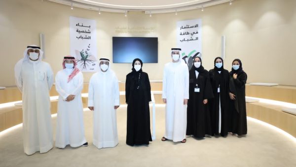 اشتملت الزيارة على جولة في المركز الذي يعد أكبر مركز شباب على مستوى الدولة، تفقد خلالها معاليه مختلف أقسام ومرافق المركز الذي يقام على مساحة إجمالية تصل إلى 4500 متر مربع، ويتسع لألفي شاب وشابة. أمين عام مجلس التعاون الخليجي يزور مرافق مركز شباب أبوظبي