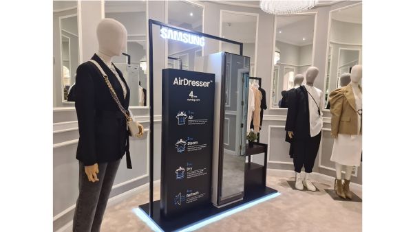 سامسونج تدعو المستهلكين في الإمارات للتعرف على جهازها المبتكر لتعقيم الملابس Air Dresser في جاليري لافاييت