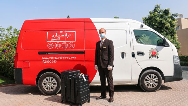 "دوبز" تنجز إجراءات السفر في المنزل لركاب طيران الإمارات