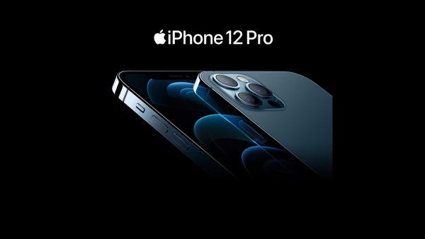  تقدم عروض رائعة عند شراء أحدث هواتف  iPhone 12