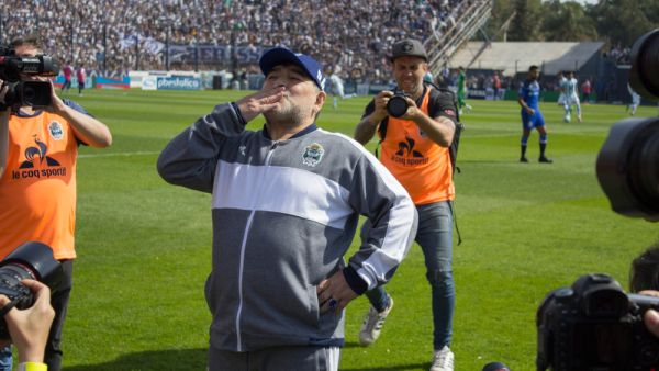 The greeting of Diego Armando Maradona in his debut as coach of Gimnasia y Esgrima de La Plata. (Shutterstock/ File Photo)