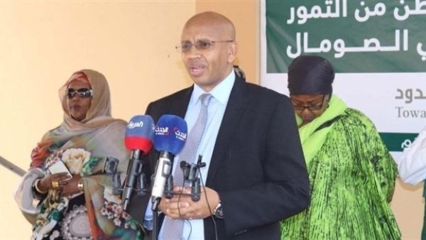 وزير الإعلام الصومالي عثمان دبي