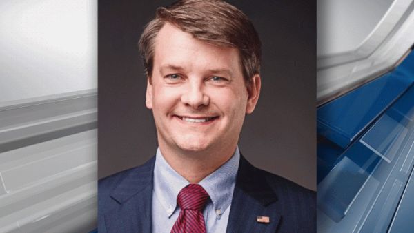 وفاة عضو في الكونغرس الأمريكي بكورونا عن عمر 41 عاما