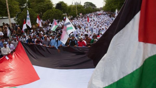  ملزمون بالدستور بدعم الفلسطينيين وتحريرهم من الاحتلال