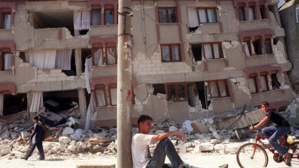 زلزال بقوة 5 درجات يضرب ولاية سيعرت جنوب شرقي تركيا