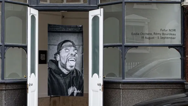 The hip-hop exhibition “Contact High: A Visual History of Hip-Hop” – based on journalist Vikki Tobak’s book. (Instagram)