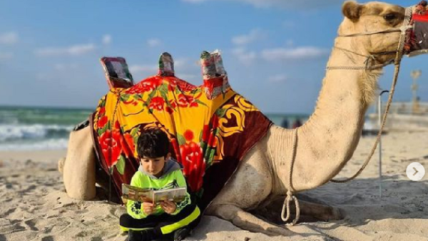 ساهم النجاح الذي حققته الحملة الأولى "#جيمس_تقرأ_بالعربية" في إلهام المنظمين وتشجيعهم على إطلاق مبادرة أوسع العام المقبل. طلاب جيمس للتعليم يطالعون 33600 كتاب احتفاءً باليوم العالمي للغة العربية