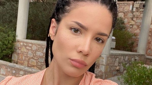 The 26-year-old singer wrote 'ask me to post a picture of' with a blank caption