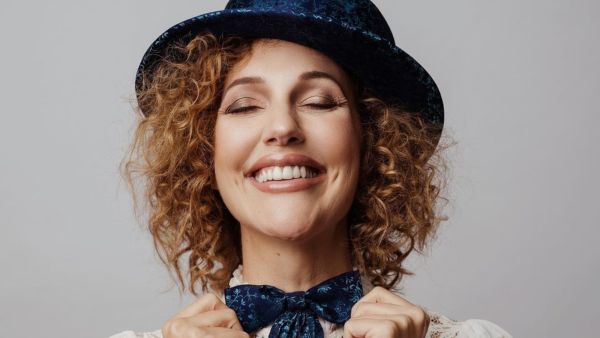 Meryem Uzerli Uncovers Her Pregnant Belly in a Glamorous Photoshoot.. But Who’s the Father?