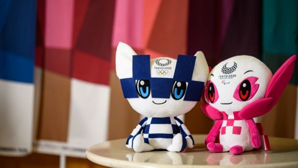 Miraitowa (L), the official mascot of the 2020 Summer Olympics, and Someity (R), the official mascot of the 2020 Summer Paralympics (Photo: Philip FONG/AFP)